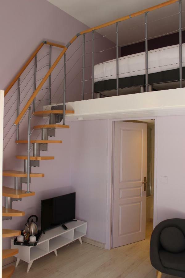 Le Mas De Roux Chambres D'Hotes Bragassargues Exteriör bild